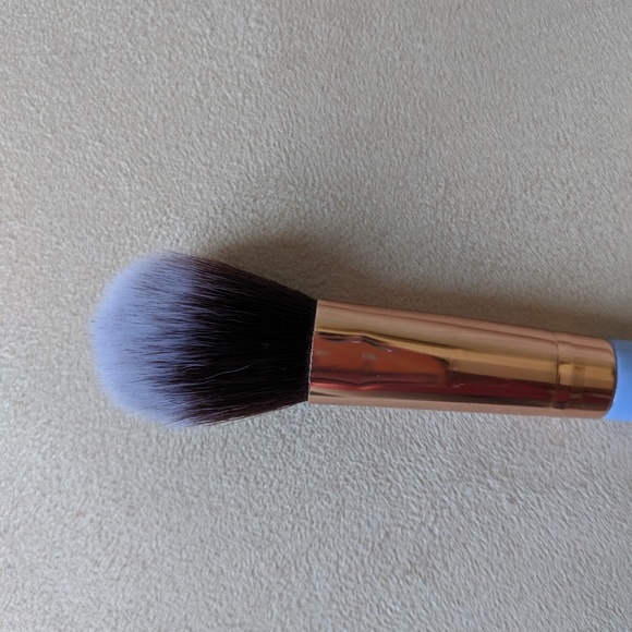Bundle of Luxie Makeup Brushes - EUC - Picture 7 of 8